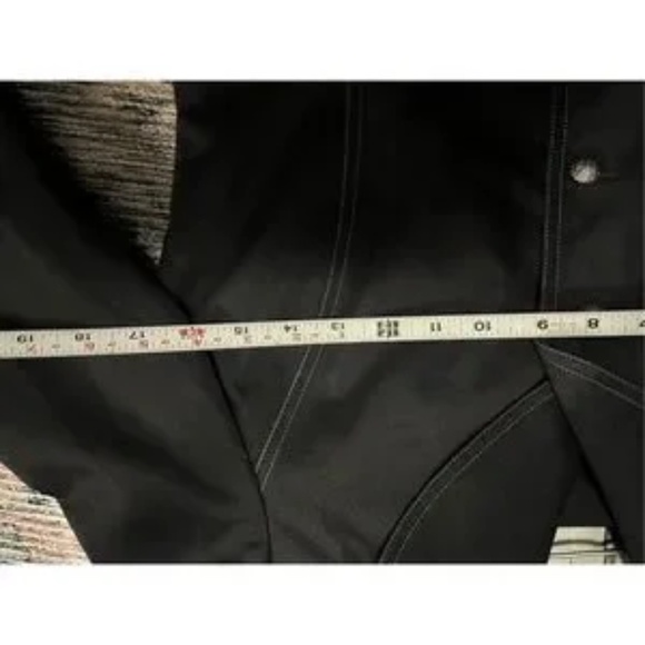 Lot- Chic Women's Clothing Bundle – Studio Tahari Black Suit, Romeo & Juliet - Picture 6 of 16